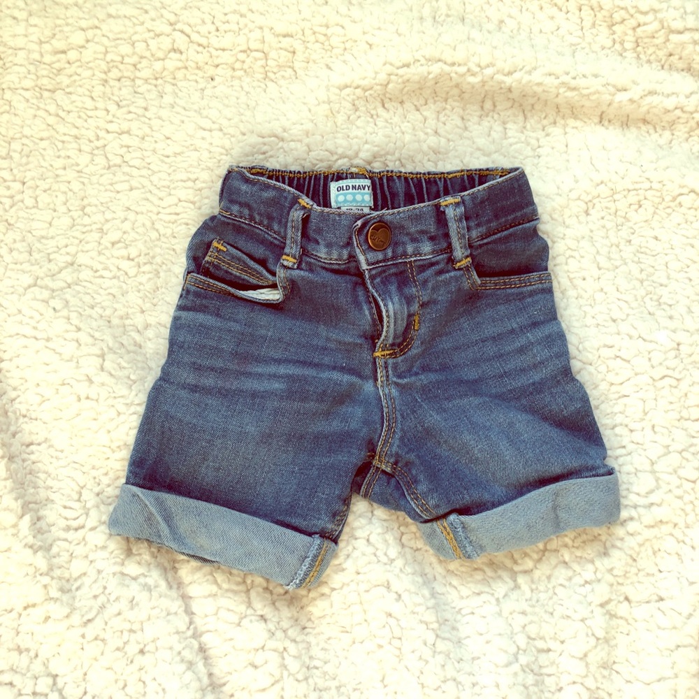 Denim cuffed jean shorts